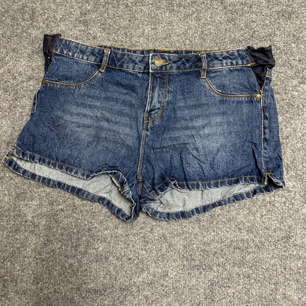 MO Jeans Shorts Womens Size 40 Dark Wash Denim Casual Mini Side Elastic Stretch
